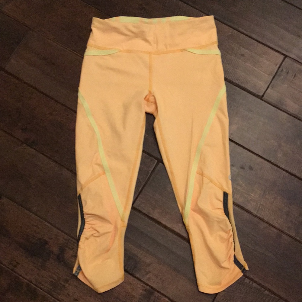 Lululemon Crop in Bright Yellow
